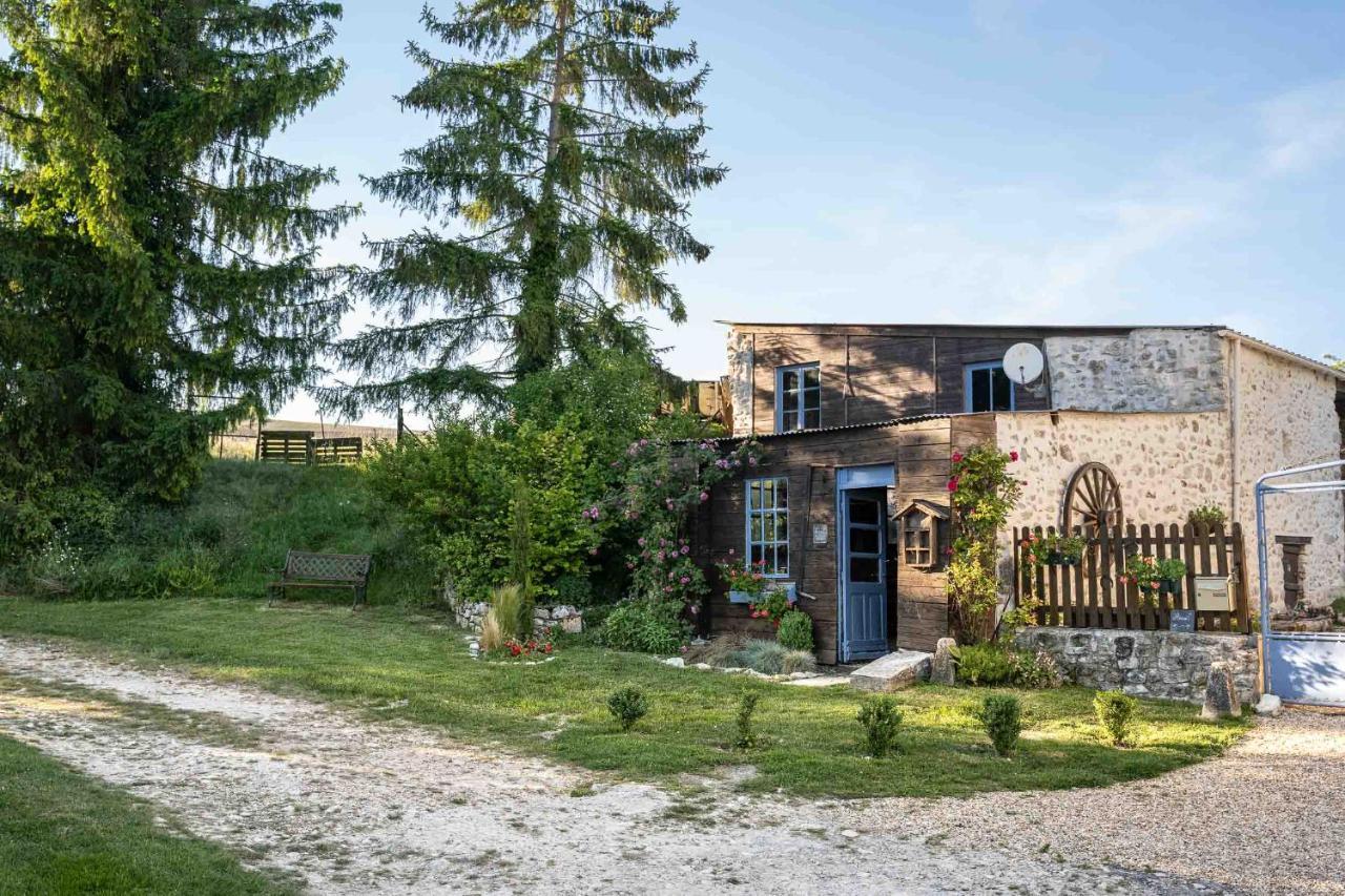 Les Bories En Champagne Villa Montlevon Exterior foto